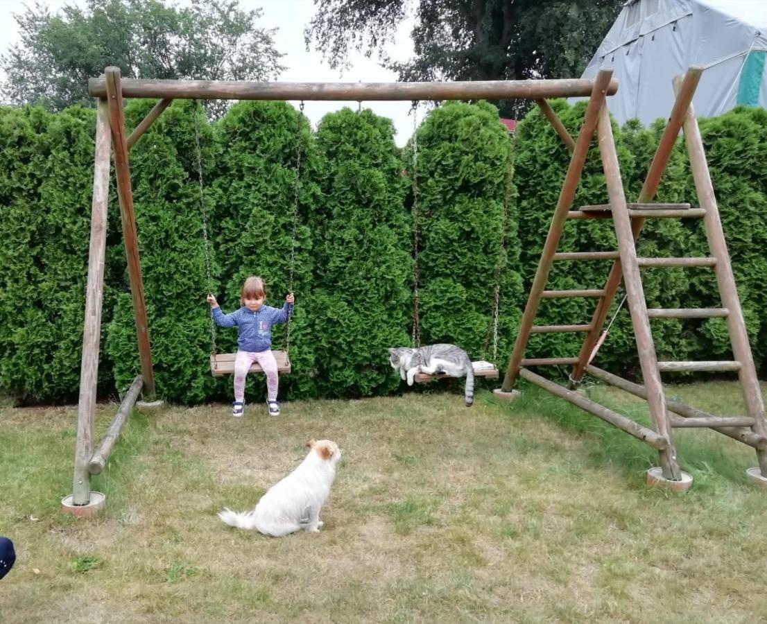 Вілла Domek Letniskowy Szuwarek Свіноуйсьце Екстер'єр фото